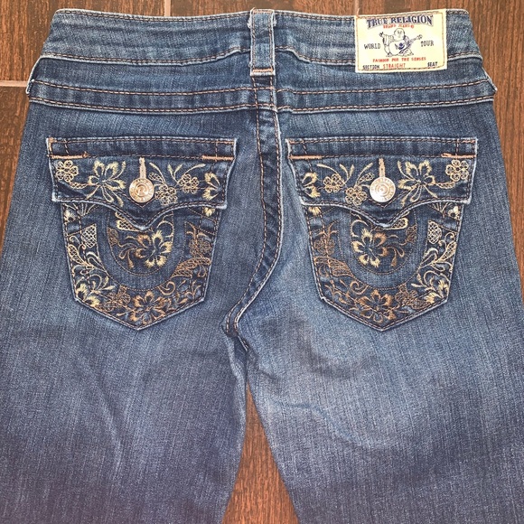 True Religion Embroidered Pockets Straight 32” - Picture 4 of 8
